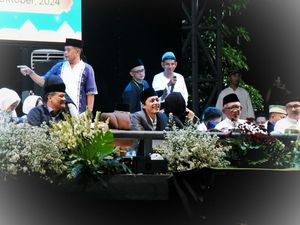 Puji Rekam Jejak Ahmad Luthfi, Gus Iqdam: Track Record Apik
