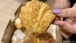 Berburu Pastry Viral di Pasar Cihapit Bandung