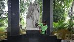 Bukti Cinta Mausoleum O.G. Khouw Jadi Cagar Budaya Jakarta