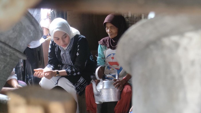 Cawabup Garut Putri Karlina