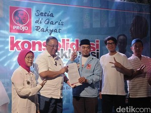 Deklarasi Projo Dukung Haru-Dhani di Pilwalkot Bandung 2024
