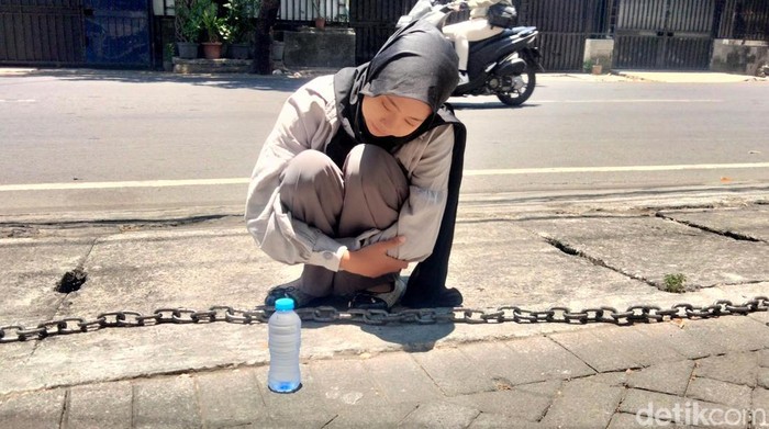 Hari tanpa bayangan di Surabaya Hari tanpa bayangan di Surabaya
