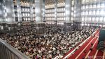 Momen Imam Besar Masjid Nabawi Pimpin Salat Jumat di Istiqlal