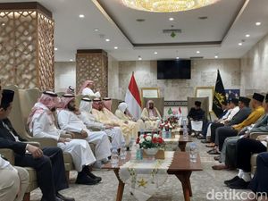 Sukacita KH Nasaruddin Saat Imam Besar Istiqlal Nabawi Khotbah di Istiqlal