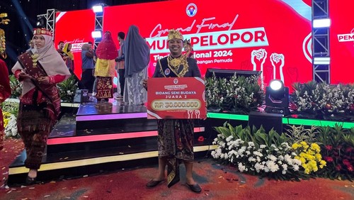 Kadek Angga Wahyu Pradana, seorang pemuda dari Buleleng, Bali, menyabet juara 2 dalam ajang Pemuda Pelopor Nasional 2024. (Dok. Pemkab Buleleng)