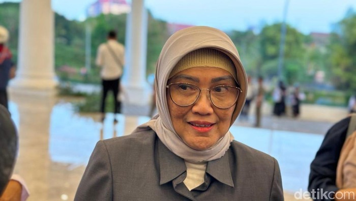 Kepala Badan Kepegawaian Daerah (BKD) Jawa Timur, Indah Wahyuni