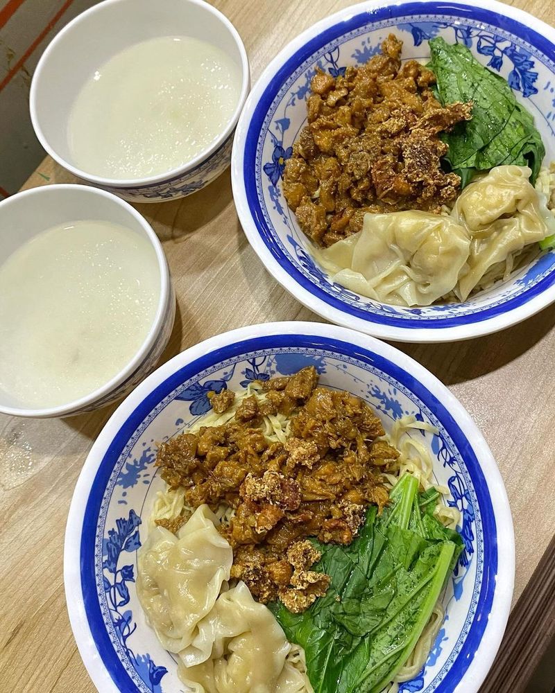 rekomendasi kuliner di pasar santa