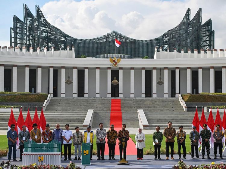 Momen Jokowi Resmikan Istana Negara IKN