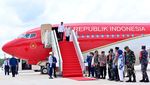 Momen Jokowi Tiba di Bandara Nusantara IKN