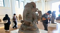 Ia merinci, Gedung A Museum Nasional Indonesia A uang merupakan bangunan cagar budaya akan bicara soal masa lalu pada publik. Artefak asli hingga kisah arca dan kerajaan Mataram kuno hingga Majapahit dapat dinikmati pengunjung di Gedung A, termasuk Taman Arca, dan selasar.
