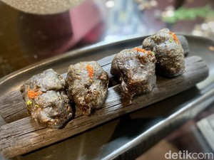 Oishii! Karage yang Hitam Pekat hingga Dessert Mont-Blanc Buatan Chef Jepang