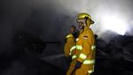 Puluhan Kios di Pasar Pulo Payung Kota Dumai Terbakar