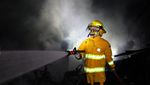 Puluhan Kios di Pasar Pulo Payung Kota Dumai Terbakar