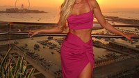 Selain itu, Summer Rae menyebutkan lokasi Attiko Dubai. Ini merupakan bar dan lounge yang bberada di lantai 31 di W Dubai Mina Seyahi.
