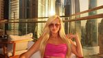 Saat Pegulat Summer Rae Liburan ke UEA: Berkunjung ke Masjid