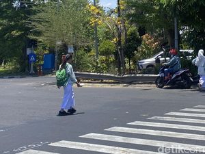 Penampakan Fenomena Hari Tanpa Bayangan di Kota Surabaya