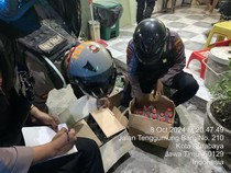 3.597 Botol Arak Disita dari Kawasan Tenggumung Surabaya