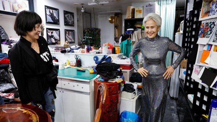 Choi Soon-hwa, an 81-year-old senior model who won the best dressed award at Miss Universe Korea as the oldest contestant, poses for a photograph in Seoul, South Korea October 4, 2024. REUTERS/Kim Soo-hyeon     TPX IMAGES OF THE DAY