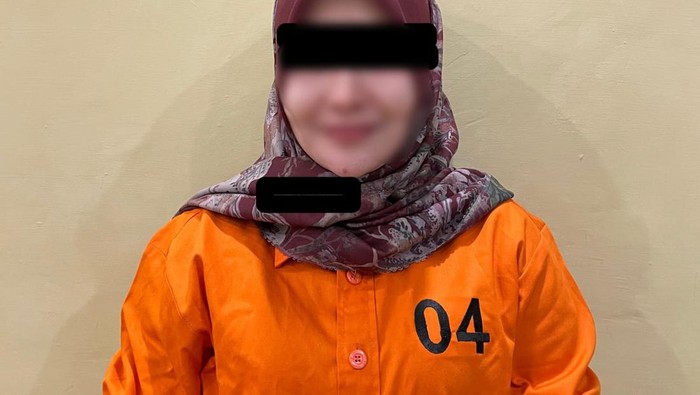 Selebgram Aceh MD alias ML ditangkap karena sebarkan konten asusila orang lain saat live di TikTok. (Istimewa)