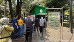 Segarnya Minum Es Kopyor di Tengah Suasana Kebun Asri Bogor