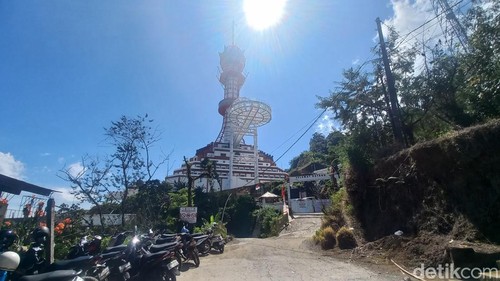 Suasana Turyapada Tower, pada Jumat (11/10/2024). (Made Wijaya Kusuma)