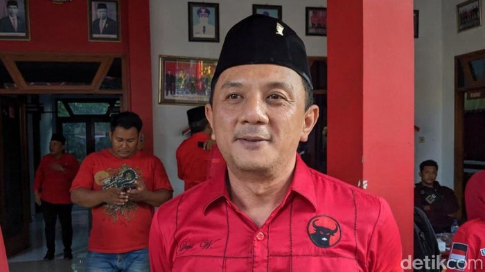 Wakil Ketua DPD PDIP Jawa Timur Deny Wicaksono