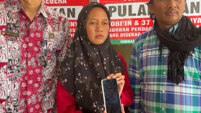 Yuli Asmi, istri Robiin menceritakan nasib suaminya yang dipaksa bekerja sebagai scammer di Myanmar
