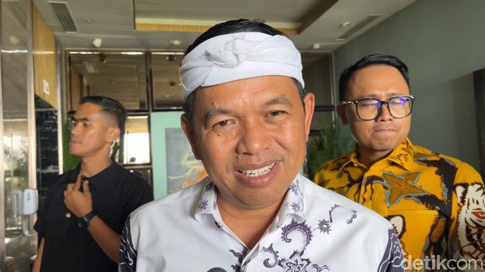 Cagub Jabar Dedi Mulyadi