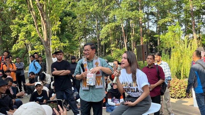 Cagub Jakarta Pramono Anung kampanye di Tebet Eco Park, Minggu (12/10/2024).