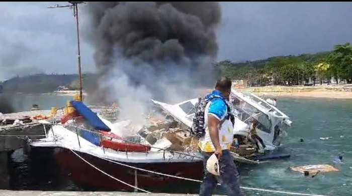 Cagub Maluku Utara Benny Laos jadi korban speedboat terbakar di Pulau Taliabu, Maluku Utara.