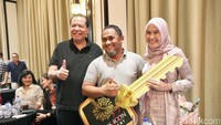 Chairman CT Corp Chairul Tanjung hadir langsung dan menyapa pemilik unit.