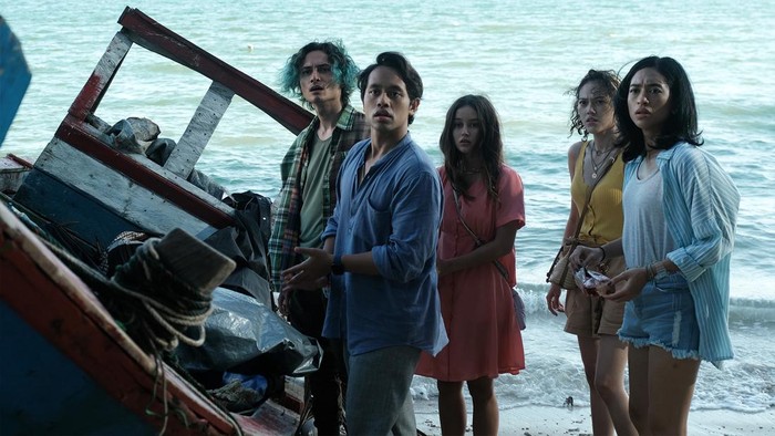 Salah satu adegan di film Pulau Hantu