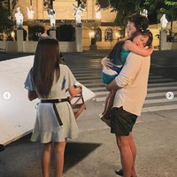 Dalam film Filipina pertamanya, Ji Soo berperan sebagai seorang dokter dan ayah seorang anak perempuan yang terlantar. Ini adalah pertama kalinya dia menjadi ayah. Foto: dok. Instagram @actor_jisoo