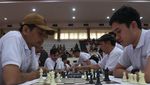 Kala Aktivis Serbu Mabes TNI, Adu Strategi di Atas Papan Catur