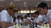 Peserta turnamen catur Piala Panglima TNI ini terdiri dari 4 kategori, yakni aktivis, TNI-Polri, non Master dan anak-anak. Para aktivis dan peserta lainnya bertarung dalam pertandingan catur dengan menjunjung sportivitas dan kekeluargaan.
