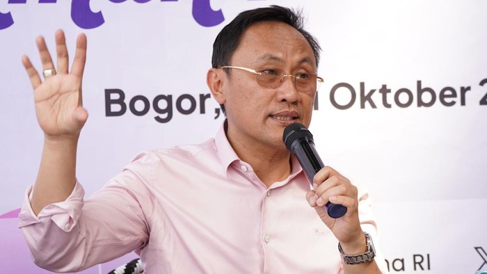 Kepala BPJPH M Aqil Irham