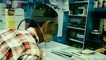 Ini kok bisa masuk? Bisa keluar nggak, ya? Foto: Facebook/I Dont Know. Im Just Sharing (IDKIJS)