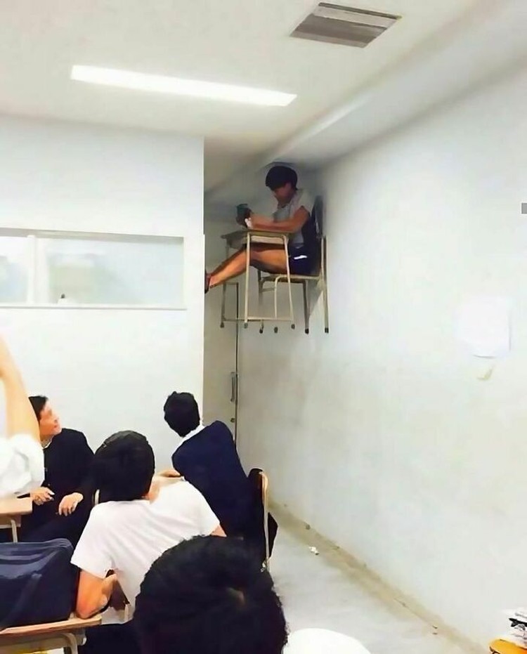 Foto-foto ini absurd sih, tapi lucu. Semoga setelah melihat kumpulan foto random berikut, kamu bisa lebih semangat lagi ya, detikers.