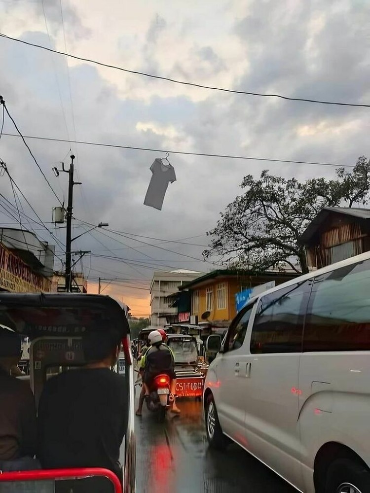 Foto-foto ini absurd sih, tapi lucu. Semoga setelah melihat kumpulan foto random berikut, kamu bisa lebih semangat lagi ya, detikers.