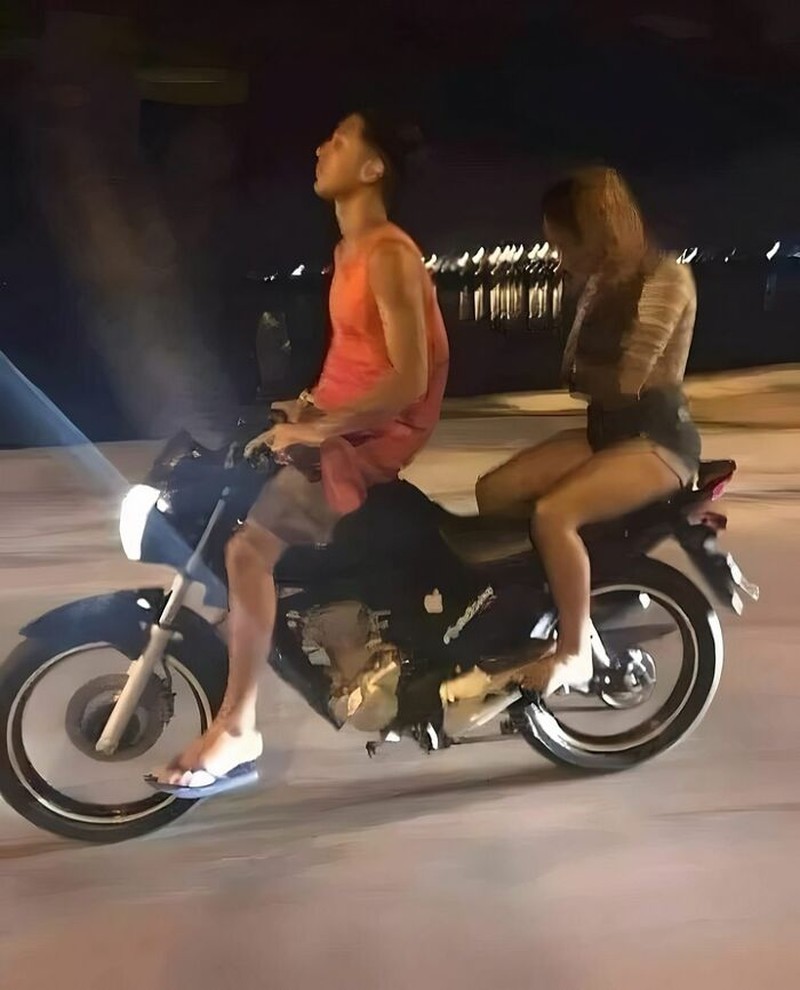 Foto-foto ini absurd sih, tapi lucu. Semoga setelah melihat kumpulan foto random berikut, kamu bisa lebih semangat lagi ya, detikers.