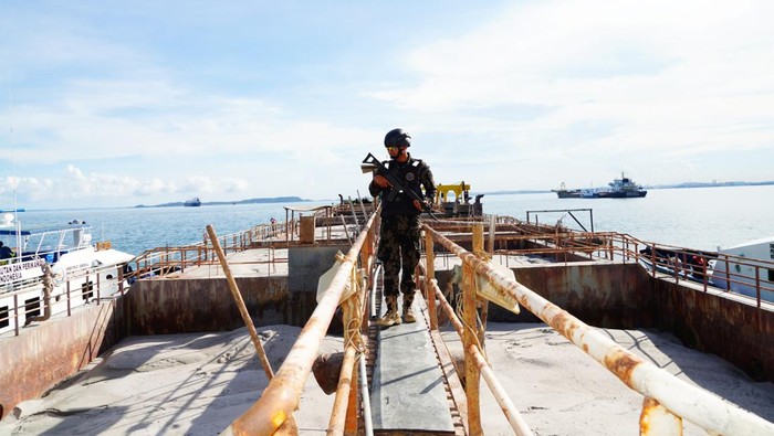 Nyolong Pasir Laut Batam, Kapal Singapura Bisa 10 Kali Bolak-Balik Sebulan