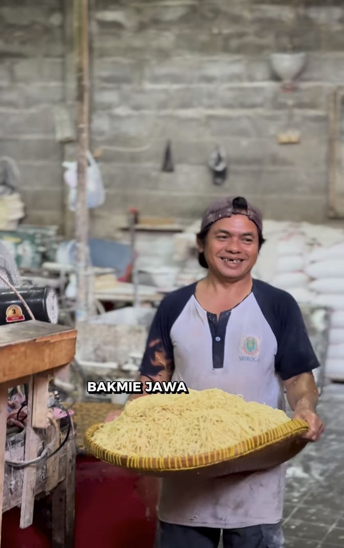 Pabrik Mie Legendaris di Jogja Ini Jadi Langganan Penjual Bakmi Jawa