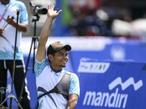 Jamalludin Raih Medali Emas Panahan Peparnas XVII Solo 2024