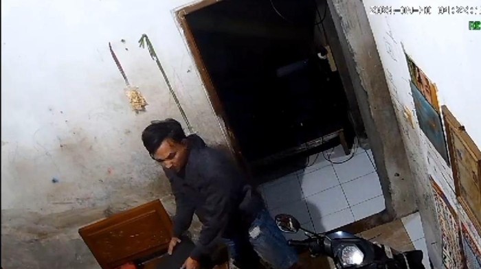 rental PS di Kota Probolinggo dibobol maling