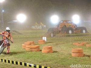 Puluhan Crosser Bertarung Habis-habisan di Trial Game Seri 5 Malang