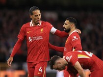Mo Salah usai Perpanjang Kontrak: Mudah-mudahan Van Dijk Selanjutnya