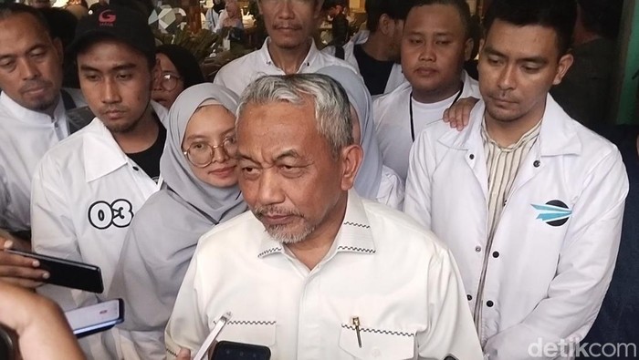 Cagub Jabar Ahmad Syaikhu.