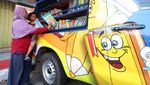 Perpustakaan Keliling Mangkal di Keramaian untuk Dorong Minat Baca