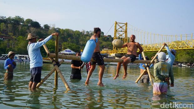 Kemeriahan acara Nusa Penida Festival 2024.