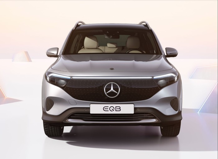 Mercedes-Benz EQB 250+ Progressive Line